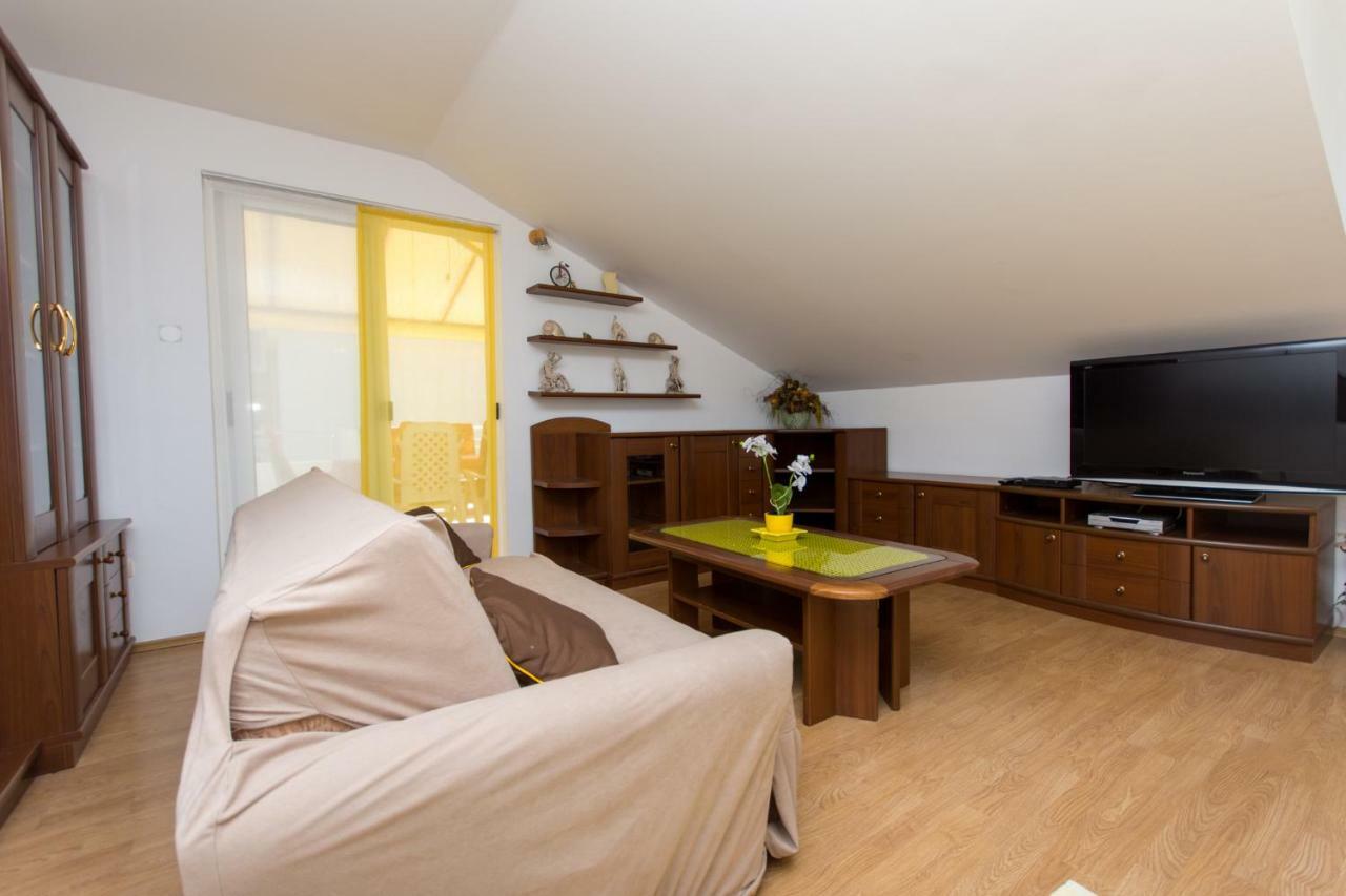Apartmani Zana Okrug Gornji Exteriér fotografie