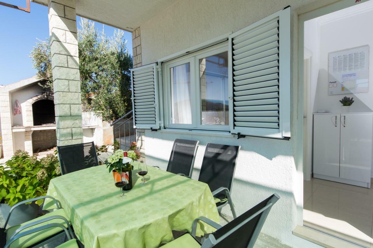 Apartmani Zana Okrug Gornji Exteriér fotografie